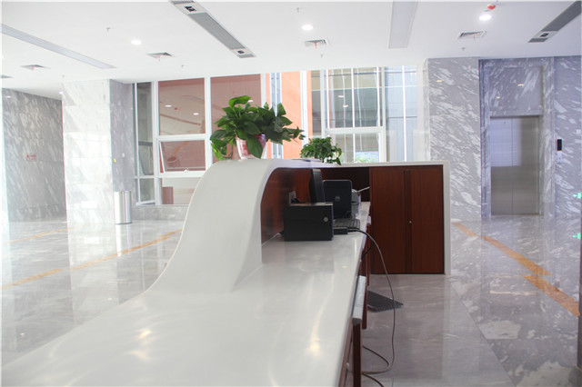 hosiptal table