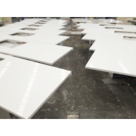 comptoirs en quartz blanc