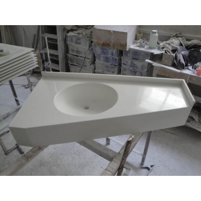comptoirs de salle de bain en surface solide